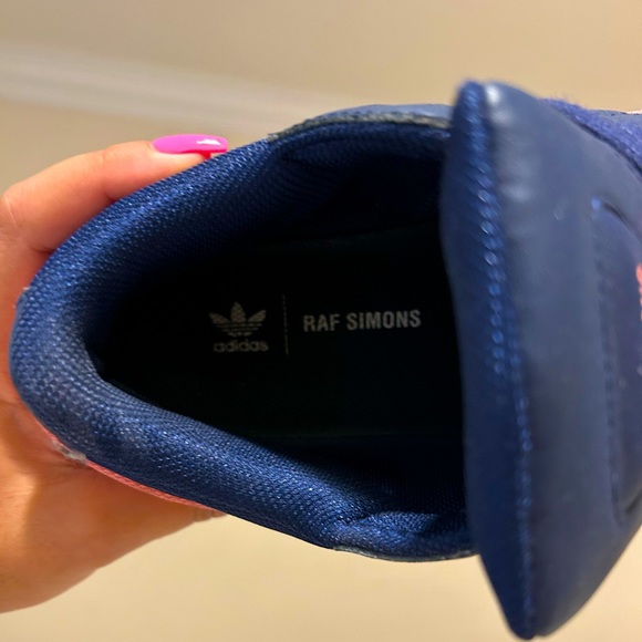 Used sneakers - worn about 5 times. I will clean them up before sending them. - Picture 3 of 4